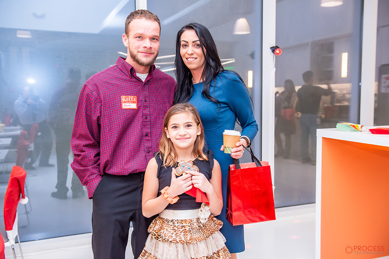 mariana-edelman-photography-process-technology-holiday-party-2023-126