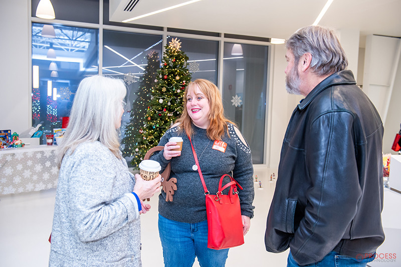 mariana-edelman-photography-process-technology-holiday-party-2023-258
