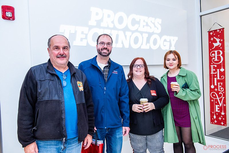 mariana-edelman-photography-process-technology-holiday-party-2023-261